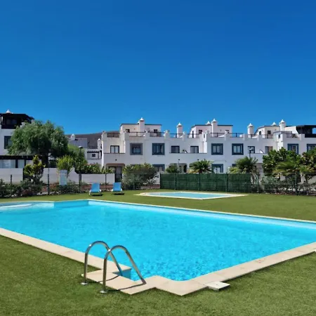 Kitesurf Hq - 3 Bed Luxury Townhouse With Ocean Views