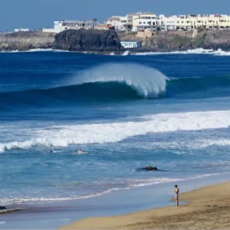 Villa Kitesurf Hq - 3 Bed Luxury Townhouse With Ocean Views